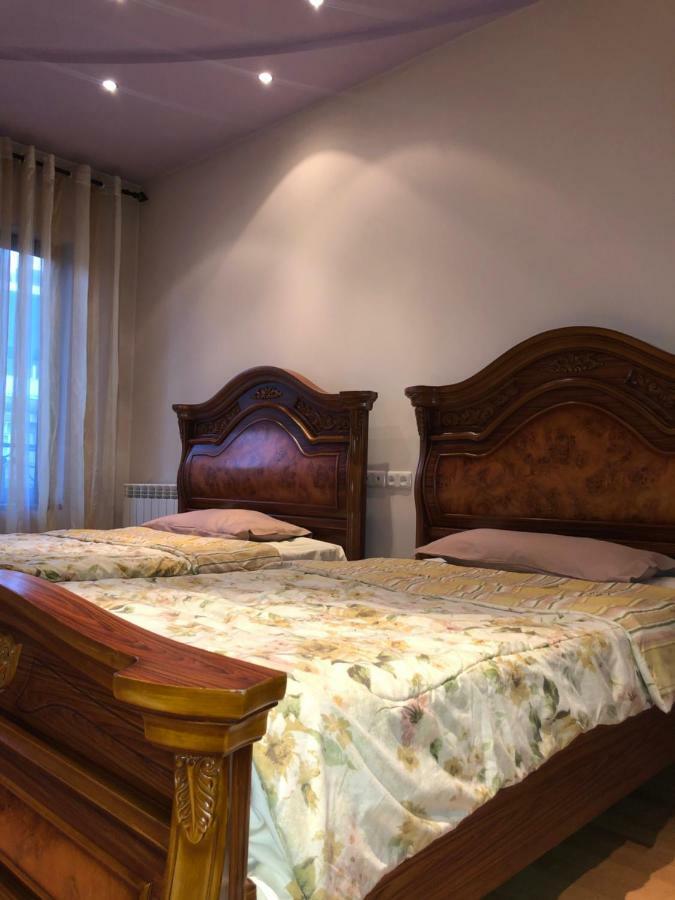 Luxury Tumanyan Apartment Jerevan Buitenkant foto